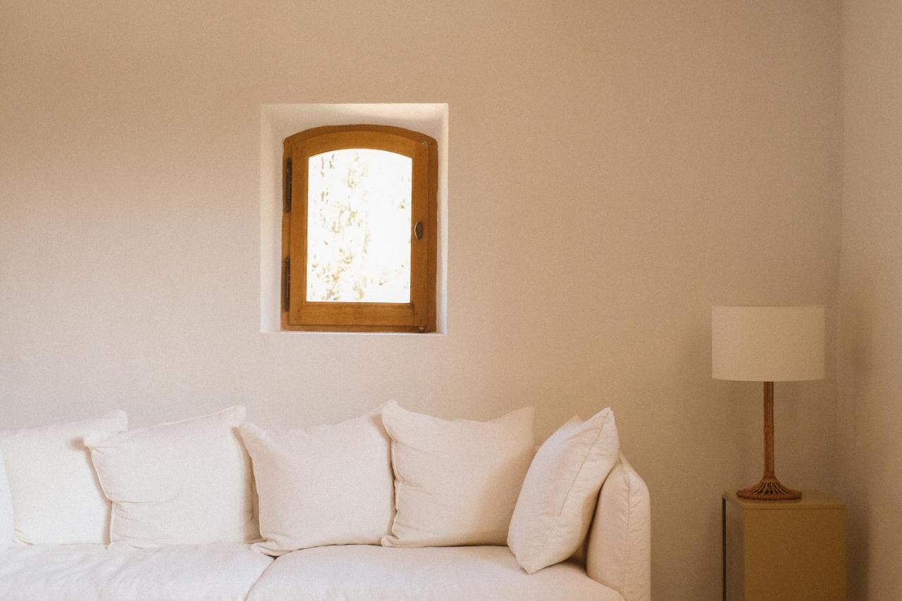 Le Galinier Lourmarin, A Beaumier Guesthouse ภายนอก รูปภาพ