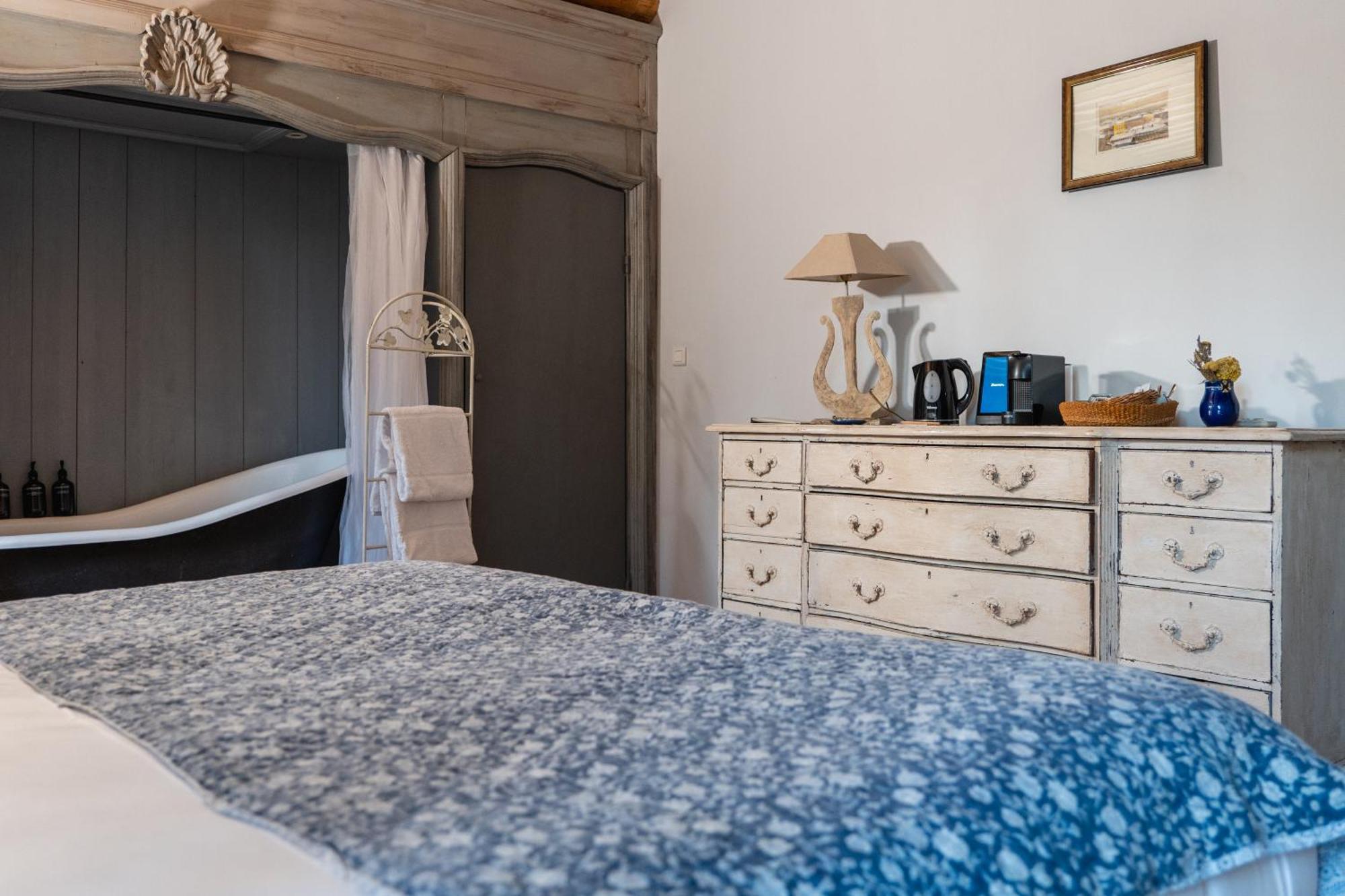 Le Galinier Lourmarin, A Beaumier Guesthouse ห้อง รูปภาพ