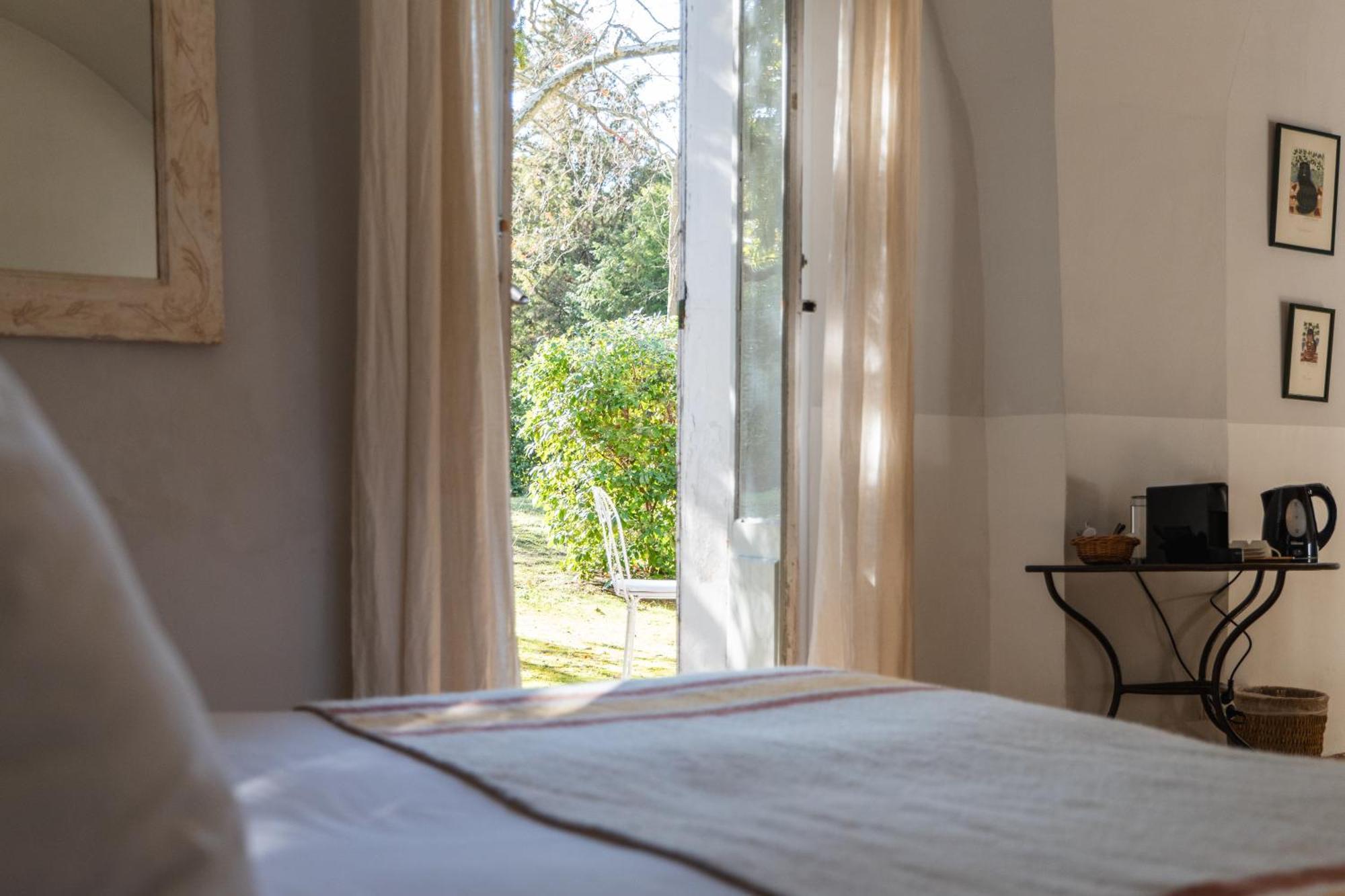 Le Galinier Lourmarin, A Beaumier Guesthouse ภายนอก รูปภาพ